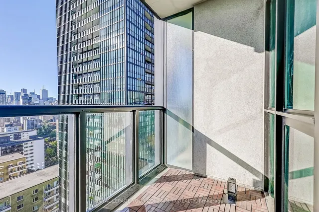 Additional image 23 of 110 Charles St Unit 2202