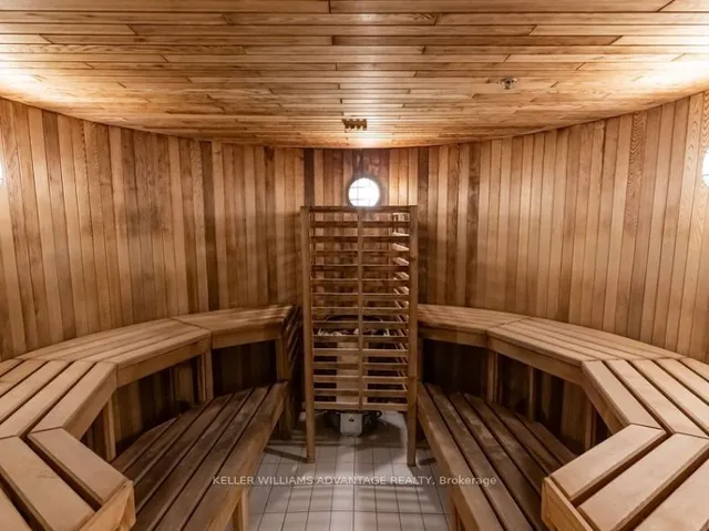 Additional image 32 of 29 Queens Quay Unit 616