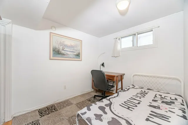 Additional image 27 of 14 Axsmith Cres