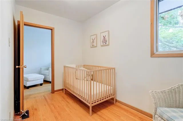 Additional image 26 of 18 Burnt Log Cres