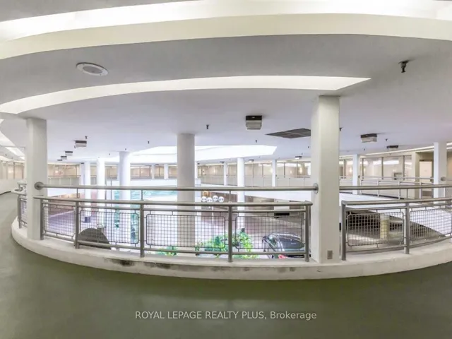 Additional image 27 of 44 Gerrard St Unit 1601