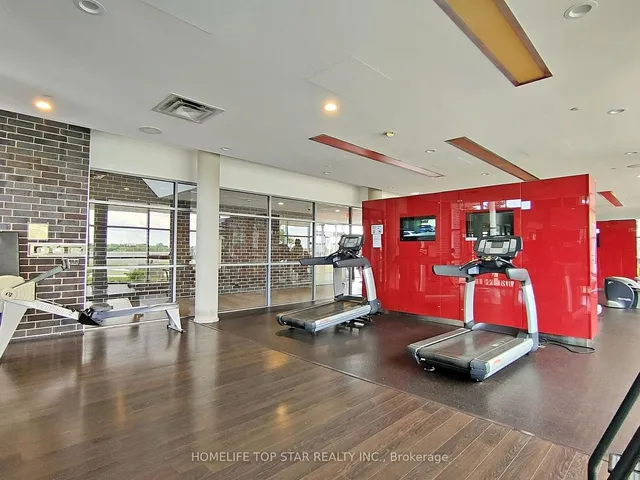 Additional image 37 of 135 Village Green Sq Unit 2821