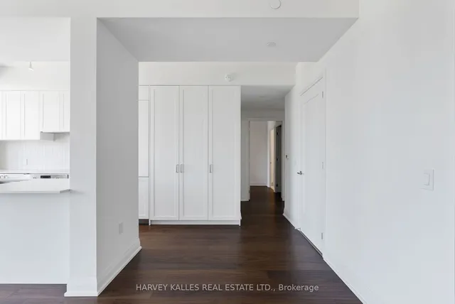 Additional image 10 of 293 The Kingsway Unit 519