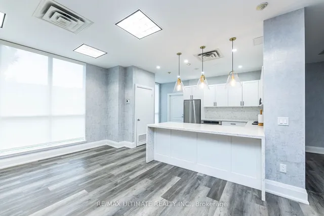 Additional image 34 of 2088 Lawrence Ave Unit 612