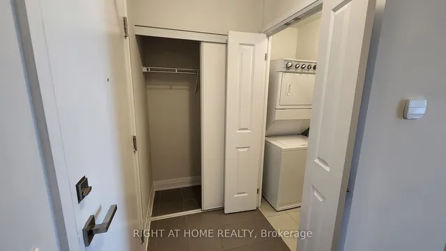 Additional image 4 of 530 St Clair Ave Unit 1309