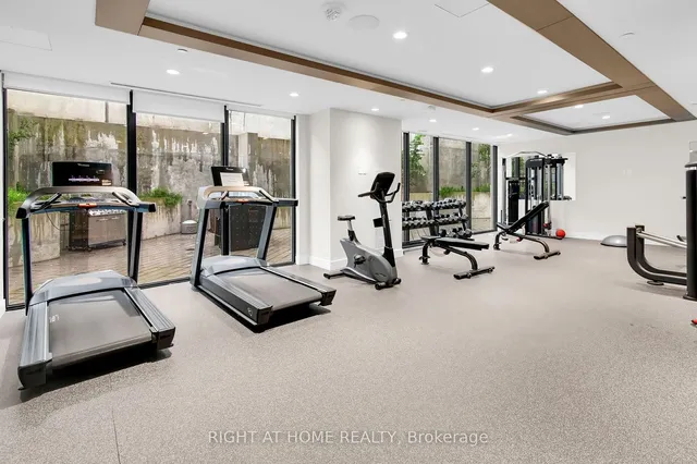 Additional image 29 of 840 St Clair Ave Unit 512