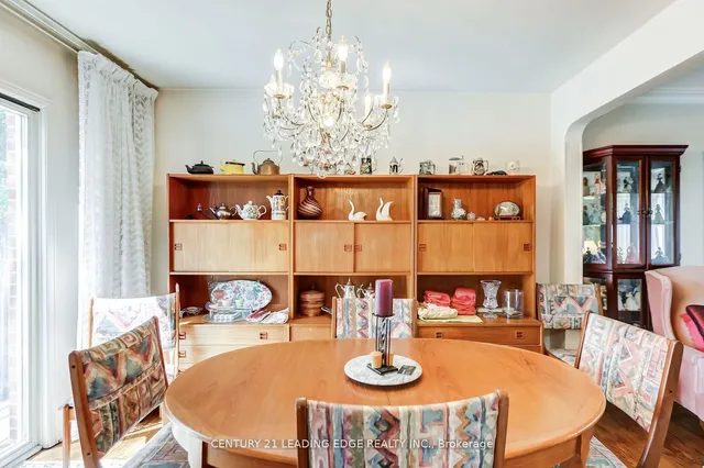 Additional image 9 of 19 Royaleigh Ave