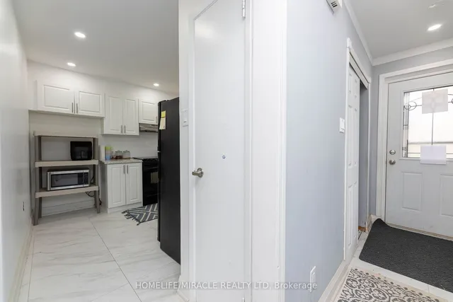 Additional image 17 of 366 Driftwood Ave Unit 20