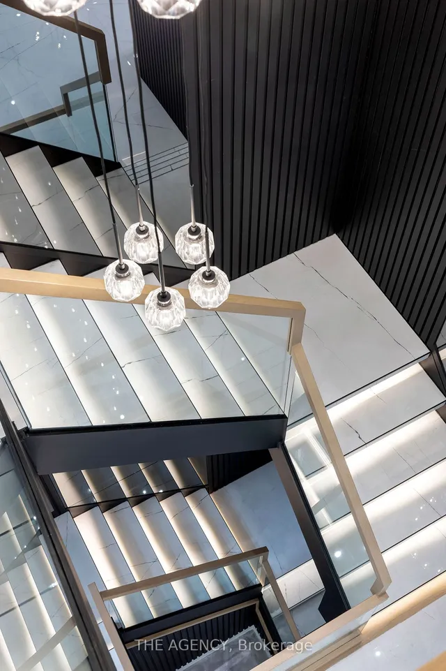 Additional image 10 of 91 Valecrest Dr