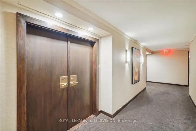 Additional image 29 of 1166 Bay St Unit 404