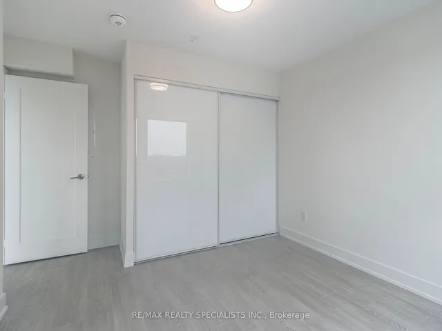 Additional image 24 of 10 Eva Rd Unit 604