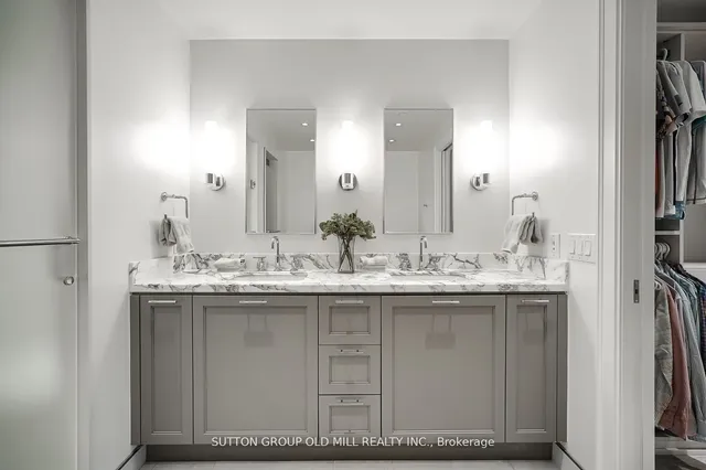 Additional image 18 of 1 Strathgowan Ave Unit 412