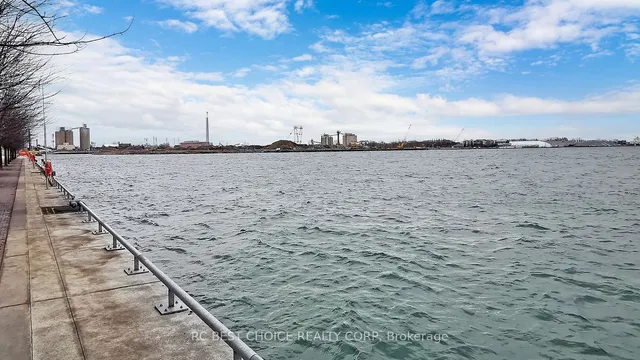 Additional image 2 of 55 Merchants' Wharf St Unit 723