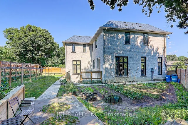 Additional image 30 of 80 Broomfield Dr