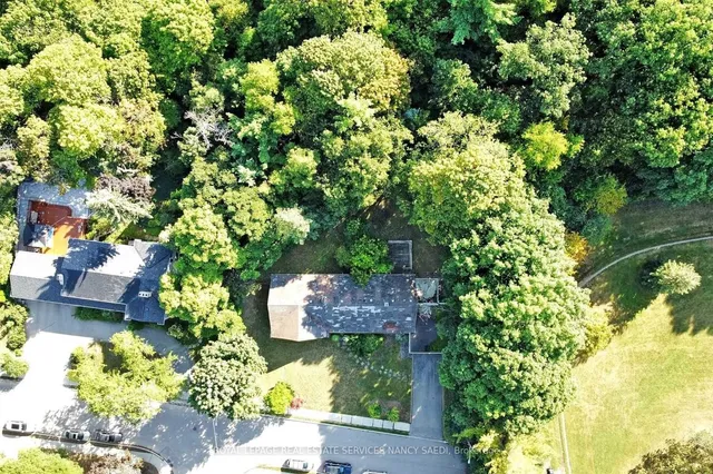 Additional image 10 of 38 Salonica Rd