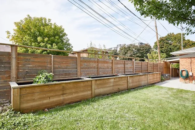 Additional image 38 of 36 Farley Cres