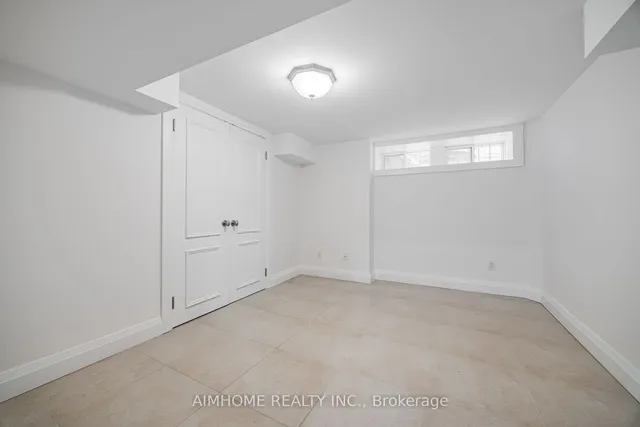 Additional image 29 of 29 Rosedale Heights Dr