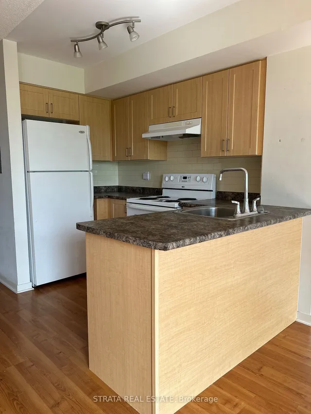 Additional image 4 of 76 Shuter St Unit 605