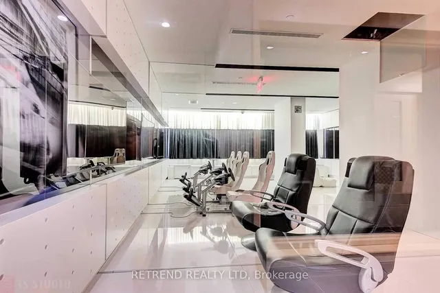 Additional image 25 of 45 Charles St Unit 3311