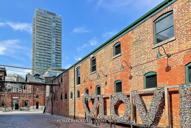 Additional image 28 of 33 Mill St Unit 312