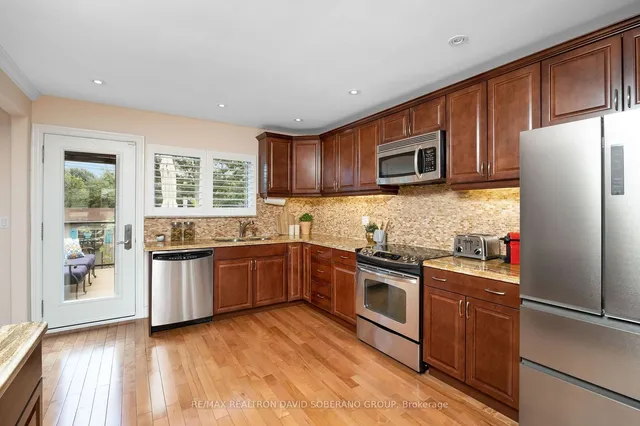 Additional image 8 of 169 Kennard Ave