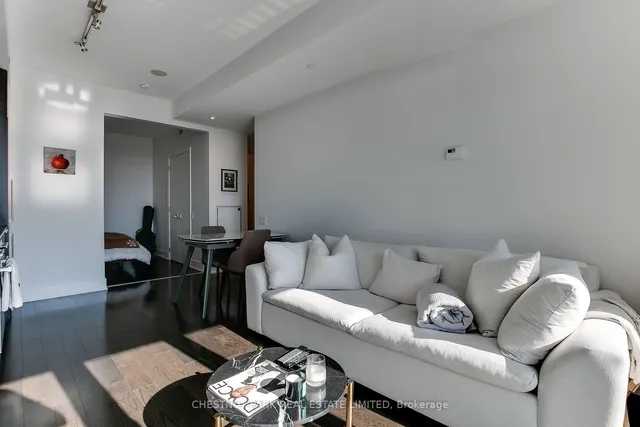 Additional image 11 of 170 Avenue Rd Unit 703