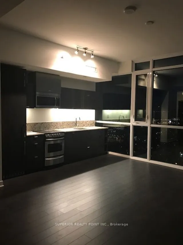 Additional image 3 of 290 Adelaide St Unit 4004