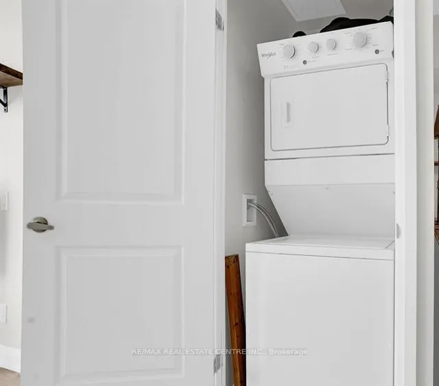 Additional image 30 of 3655 Kingston Rd Unit 105