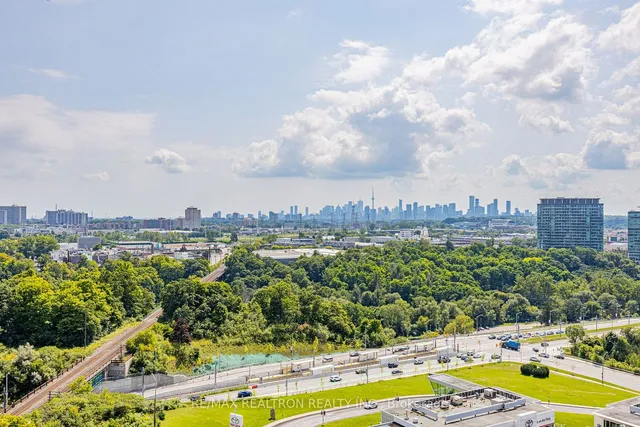 Additional image 35 of 30 Inn On The Park Dr Unit 1510