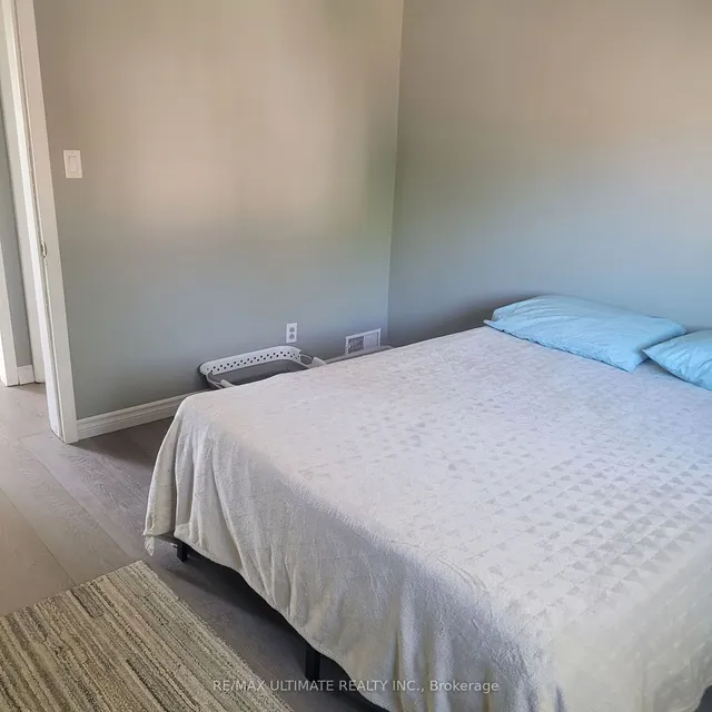 Primary image of 201 Wallace Ave