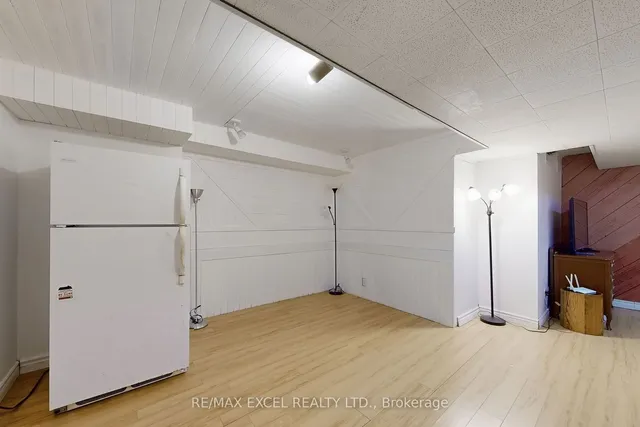 Additional image 35 of 49 Ambercroft Blvd