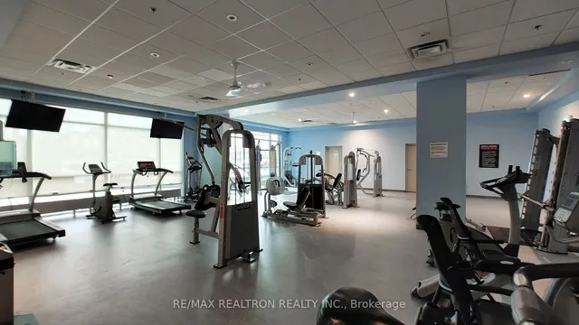 Additional image 29 of 215 Queen St Unit 1016