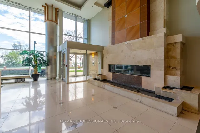 Additional image 4 of 58 Marine Parade Dr Unit 432