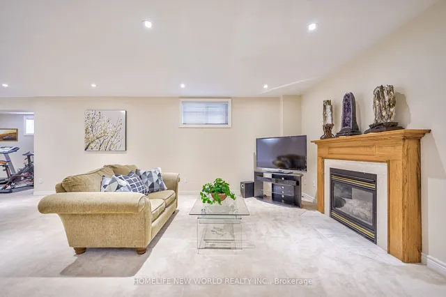 Additional image 34 of 338 Byng Ave