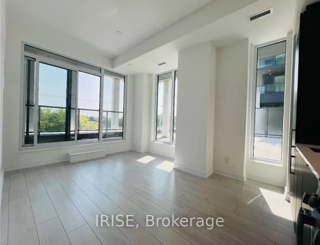 Additional image 3 of 500 Dupont St Unit 319