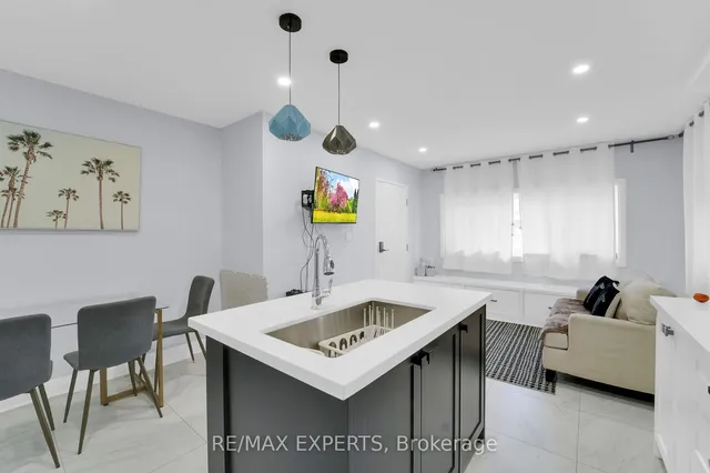 Additional image 5 of 434 Victoria Park Ave