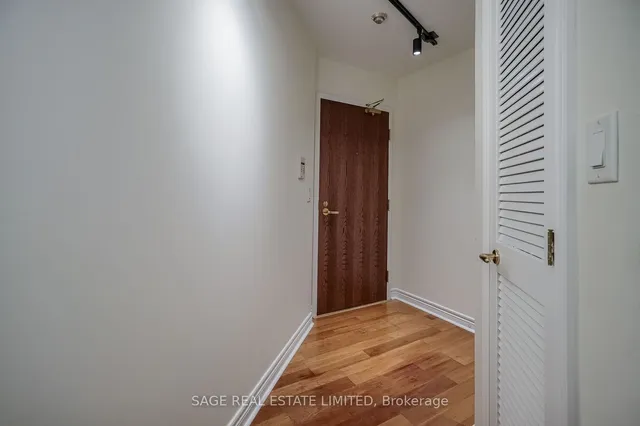 Additional image 2 of 100 Hayden St Unit 901