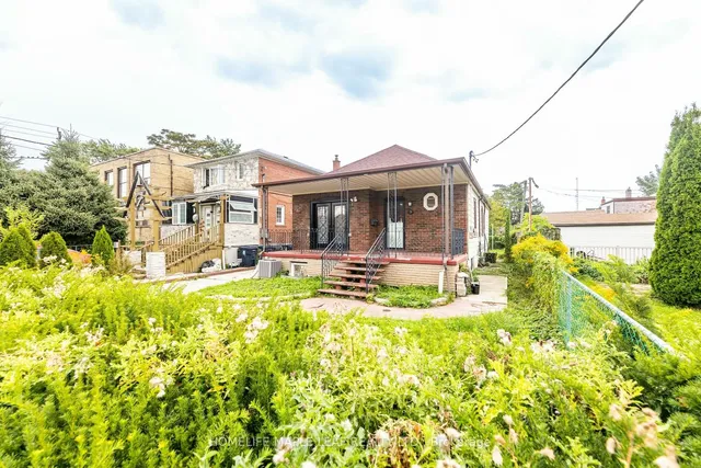 Additional image 38 of 9 Hertford Ave