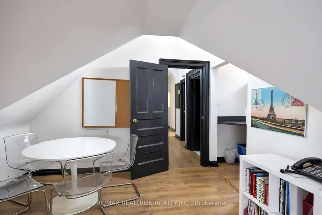 Additional image 34 of 37 Madison Ave