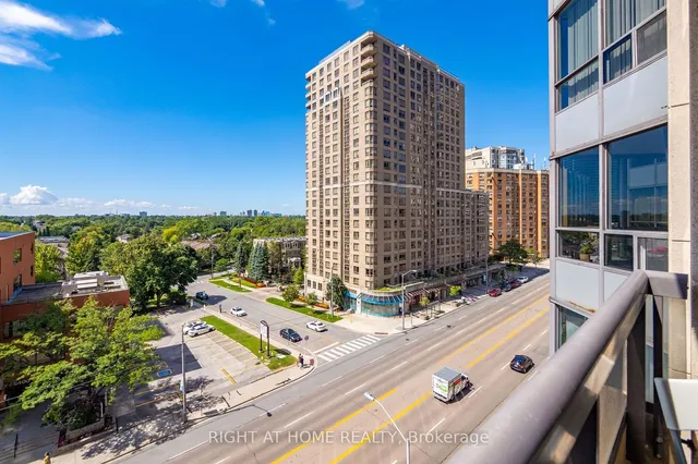 Additional image 35 of 5 Northtown Way Unit 702