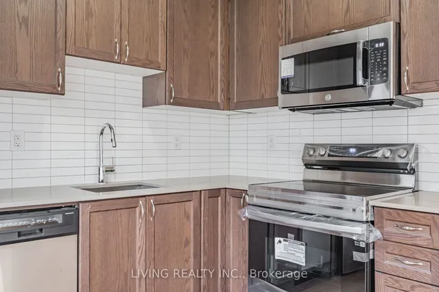 Additional image 12 of 21 Caroline Carpenter Grve