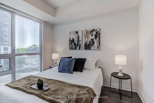 Additional image 7 of 10 Meadowglen Pl Unit 301