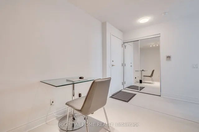 Additional image 10 of 5 Northtown Way Unit 702