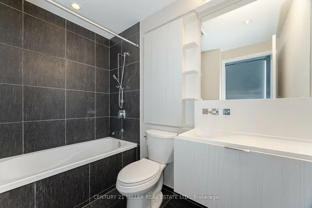 Additional image 24 of 101 Charles St Unit 1001