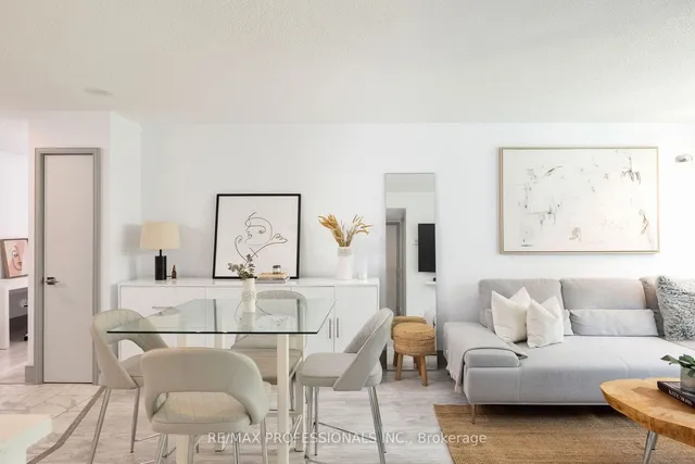 Additional image 2 of 81 Navy Wharf Crt Unit 302