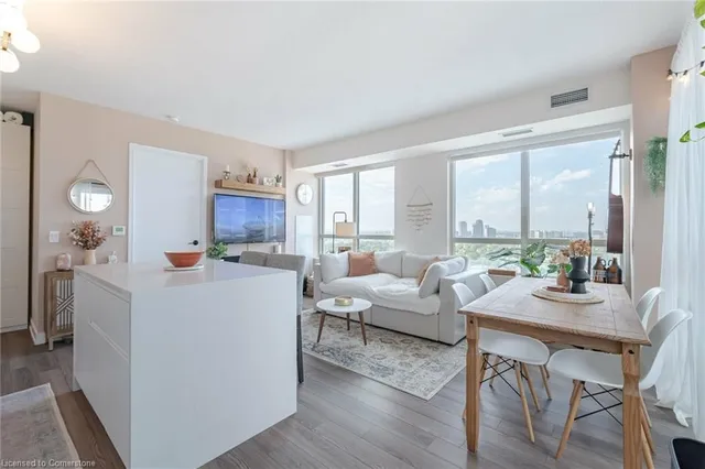 Additional image 15 of 20 Thomas Riley Rd Unit 2204