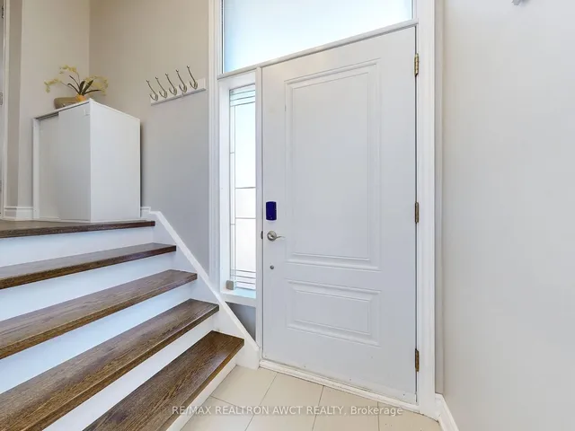 Additional image 20 of 26 Greyhound Dr