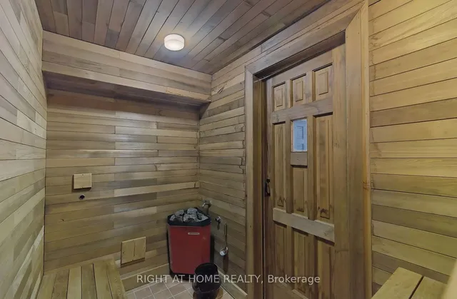 Additional image 32 of 6 Hunthill Crt