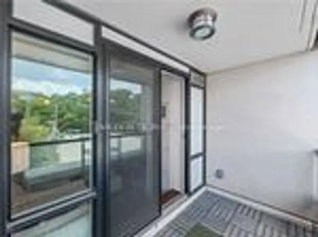 Additional image 9 of 1 Old Mill Dr Unit 306