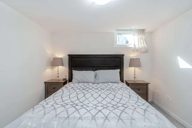 Additional image 16 of 11 Applewood Lane Unit 112